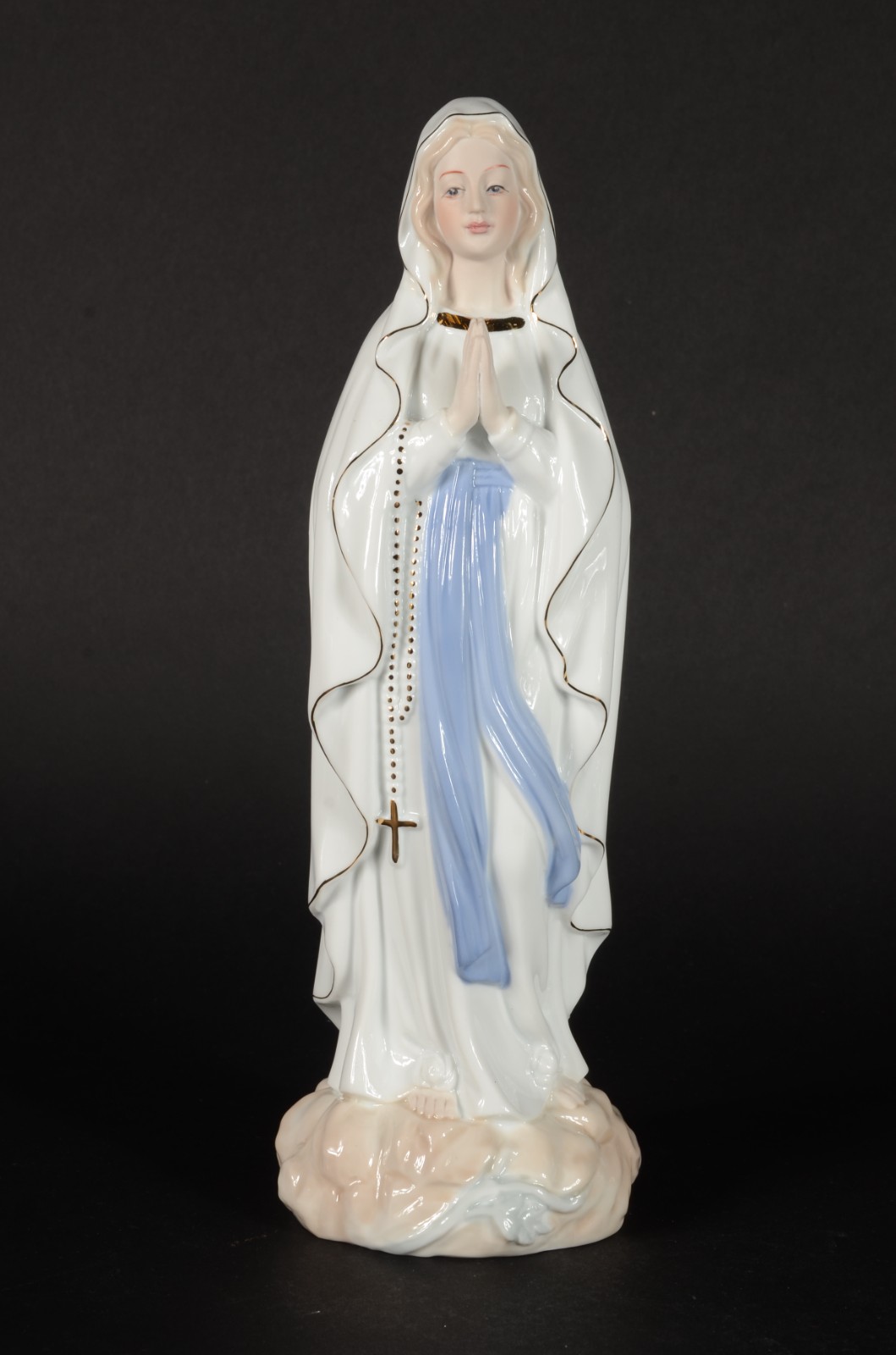 Estatueta de porcelana policromada representando Nossa Senhora do... - foto 1 de 7