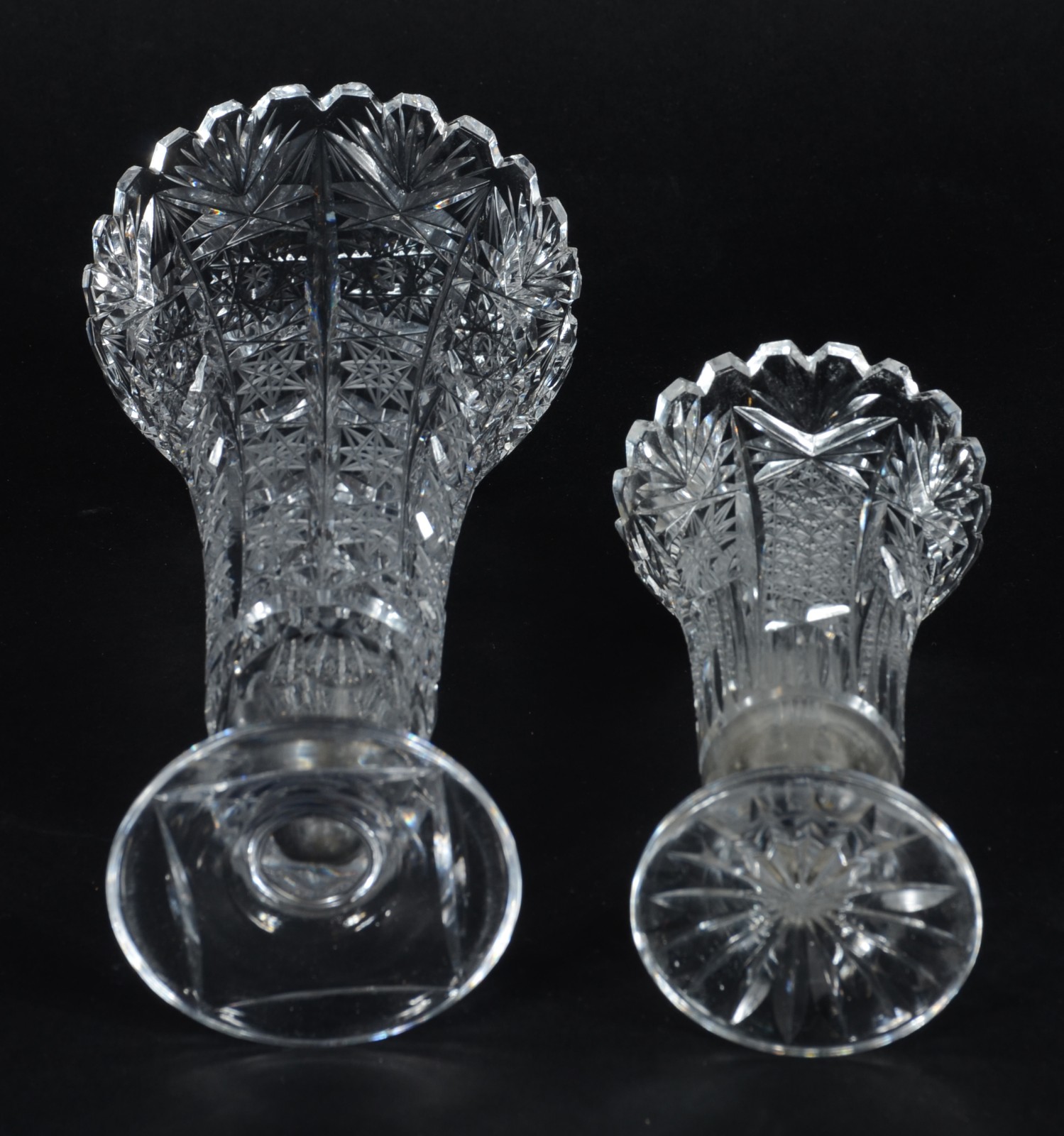 Duas jarrinhas de cristal tcheco lapidado. - foto 5 de 5
