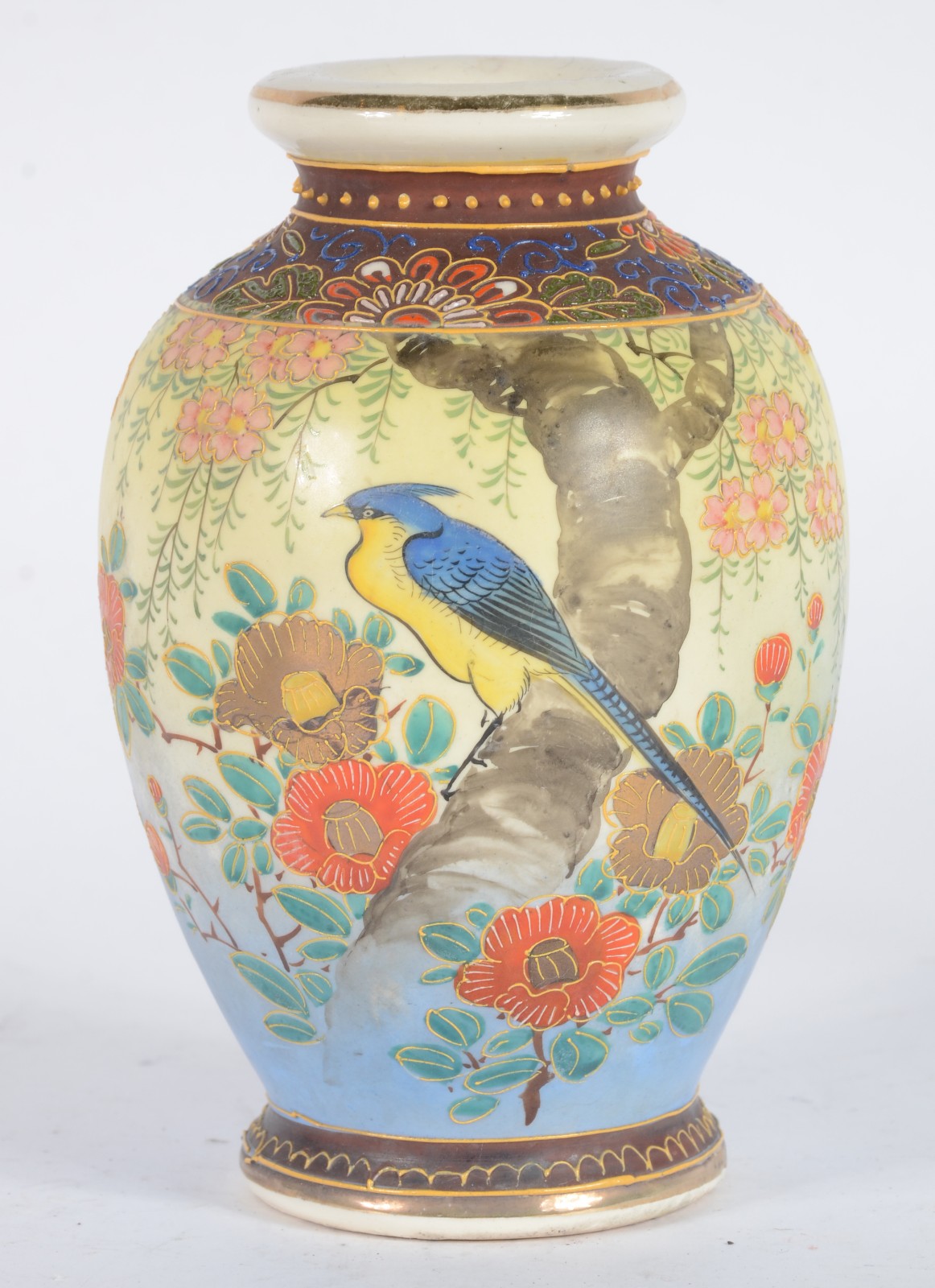 Diversas peças de porcelana oriental, sendo: vaso, potiche, 2... - foto 4 de 9