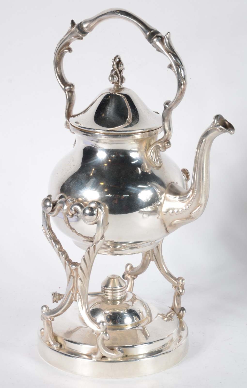Baixela de metal prateado para chá e café, composto de: samovar, 2... - foto 2 de 9