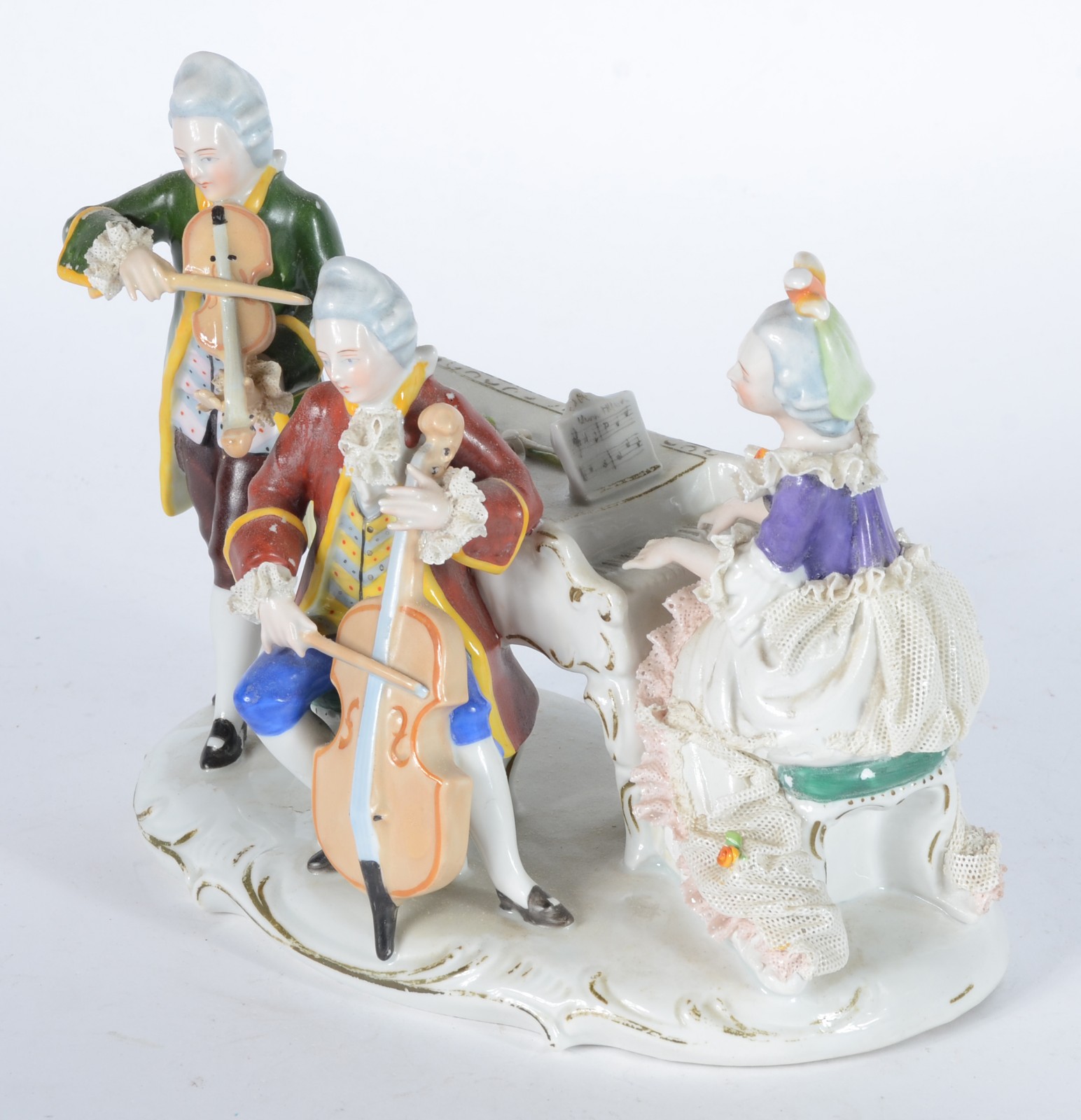 Grupo escultórico de porcelana europeia policromada representando " O... - foto 2 de 6