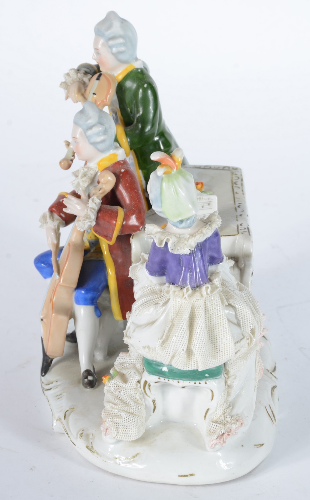 Grupo escultórico de porcelana europeia policromada representando " O... - foto 3 de 6