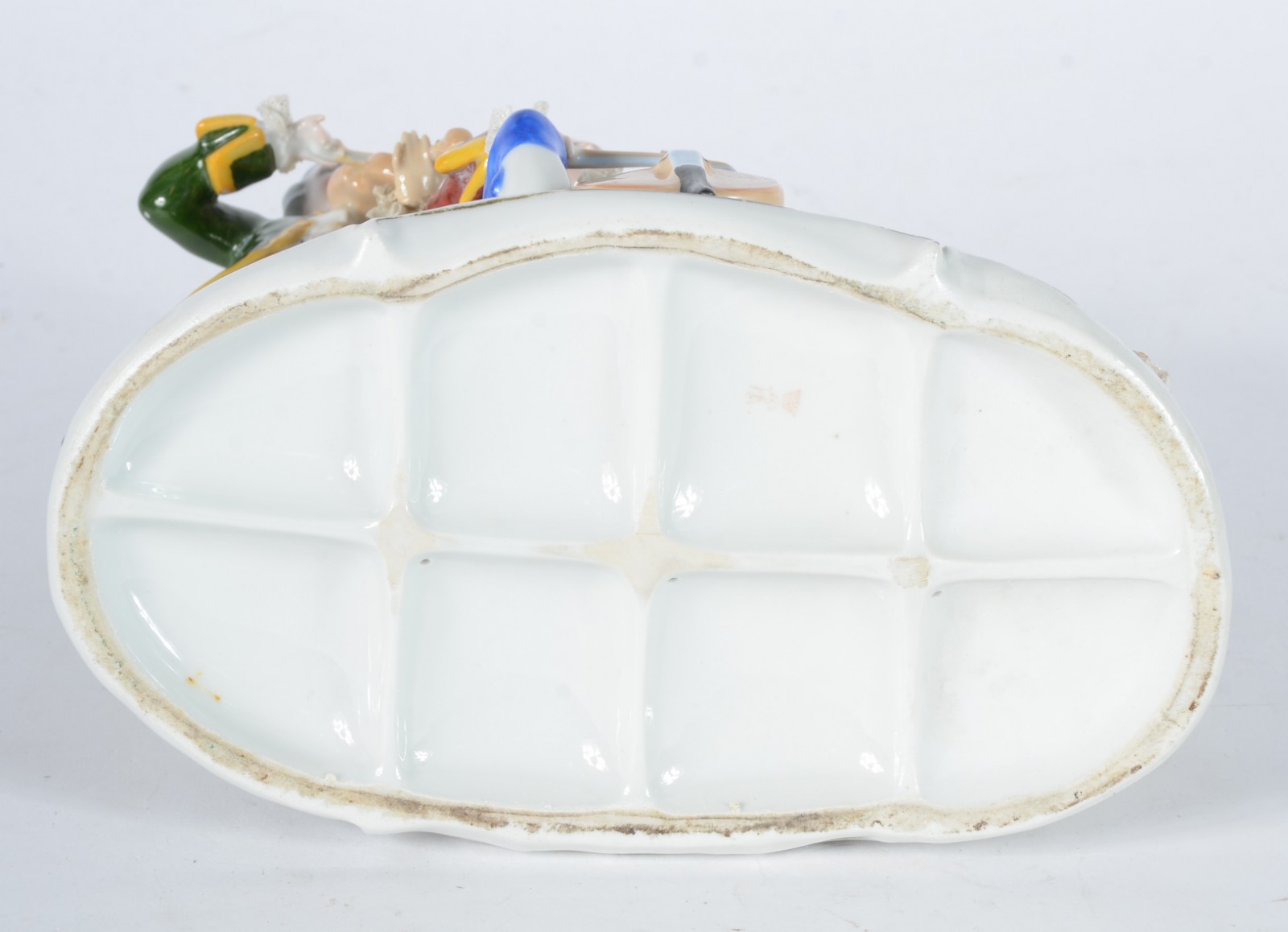 Grupo escultórico de porcelana europeia policromada representando " O... - foto 6 de 6