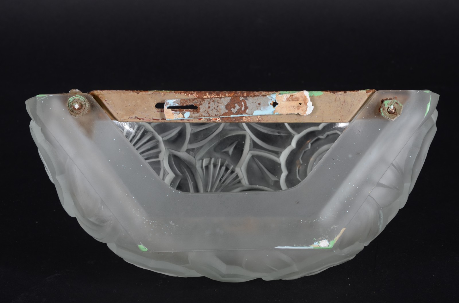 Aplique de cristal com flores em relevo estilo Art Deco. - foto 3 de 4