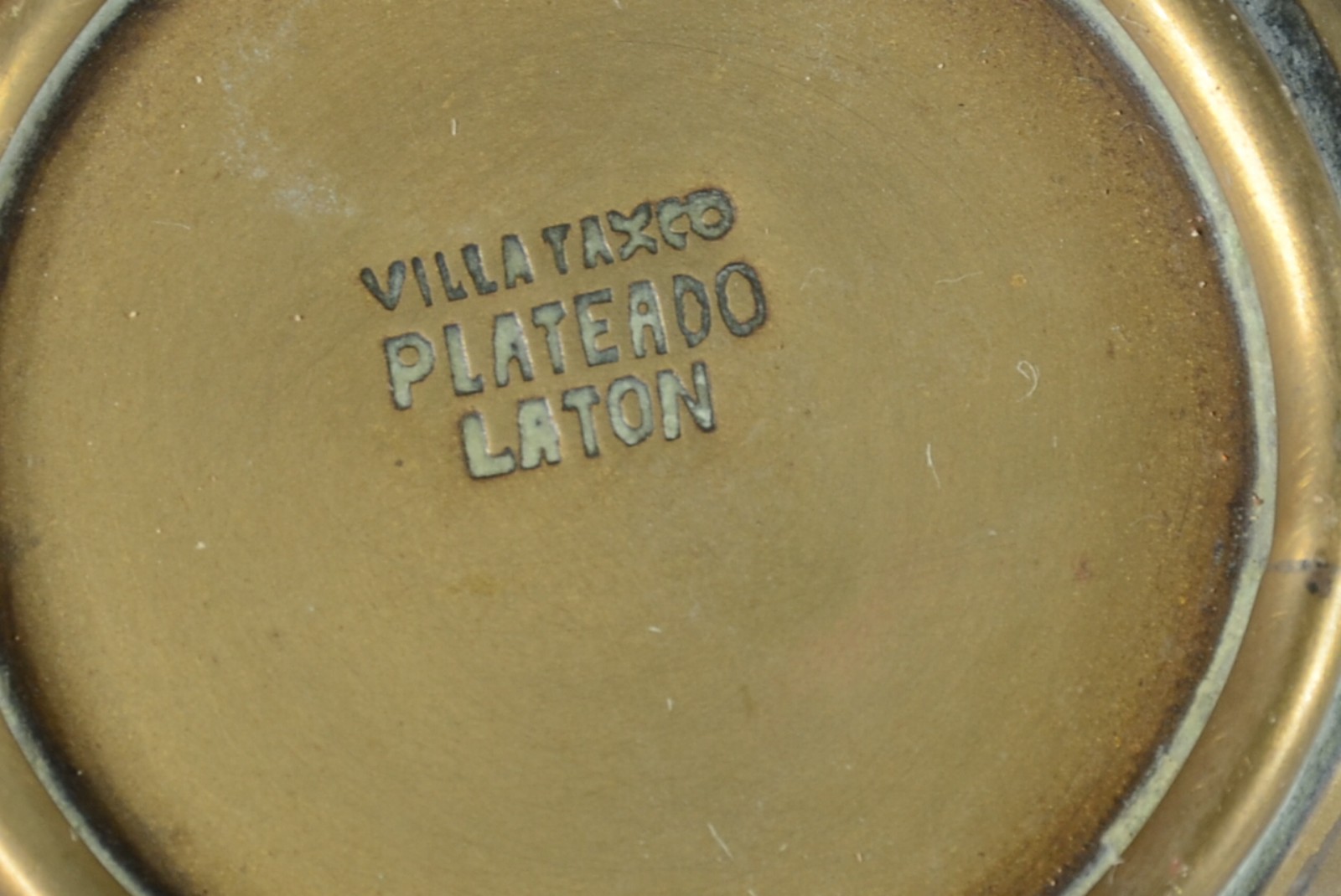 Conjunto para café metal com madre perola, composto de: 12 xícaras... - foto 4 de 5