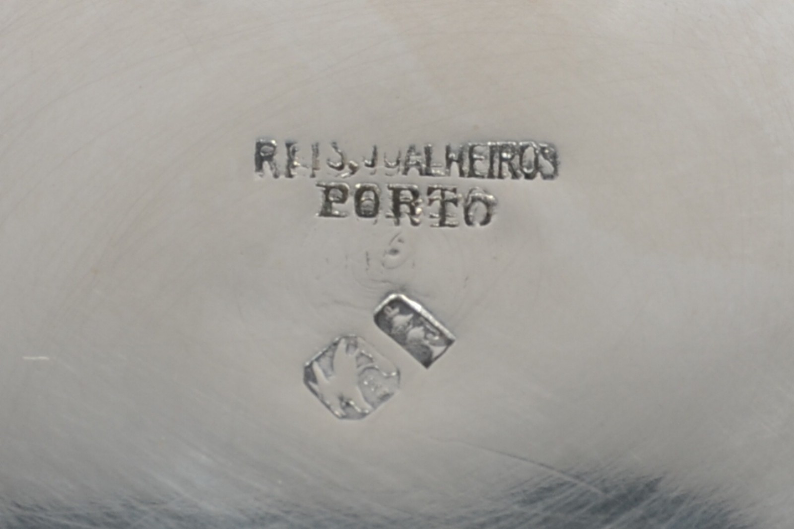 Bowl de prata portuguesa contraste Águia, Reis Porto. Peso da prata... - foto 5 de 5