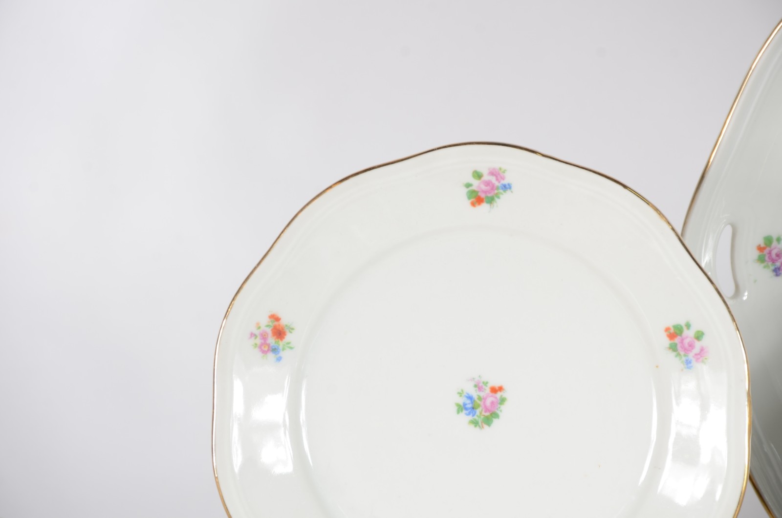 Serviço de chá e café de porcelana tcheca, decoração floral em... - foto 4 de 5