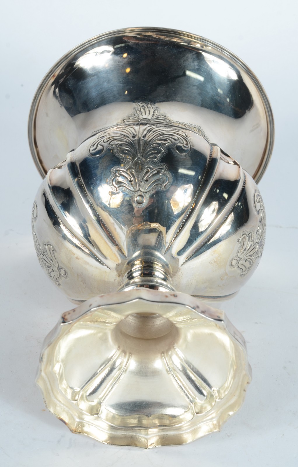 Vaso de prata, contraste 833 mls. Peso da prata: 330 g. (Por motivos... - foto 3 de 4