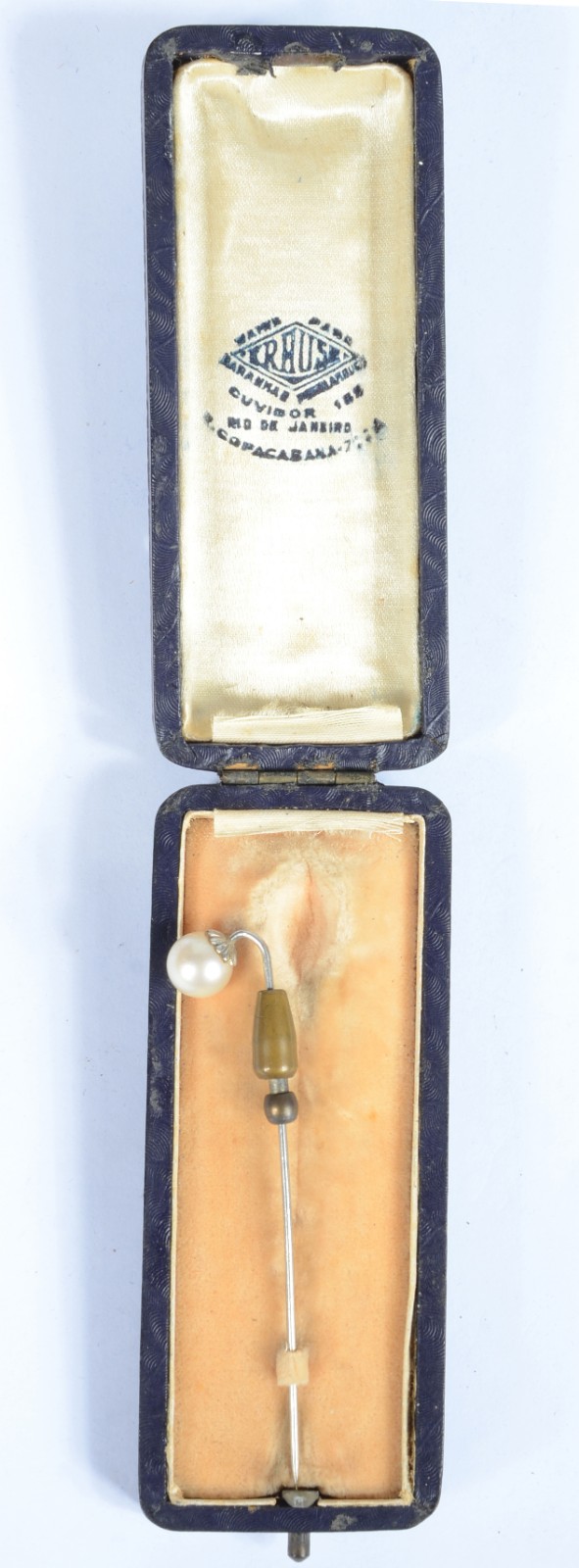 Alfinete para gravata de platina com perola. (Por motivos de... - foto 3 de 4