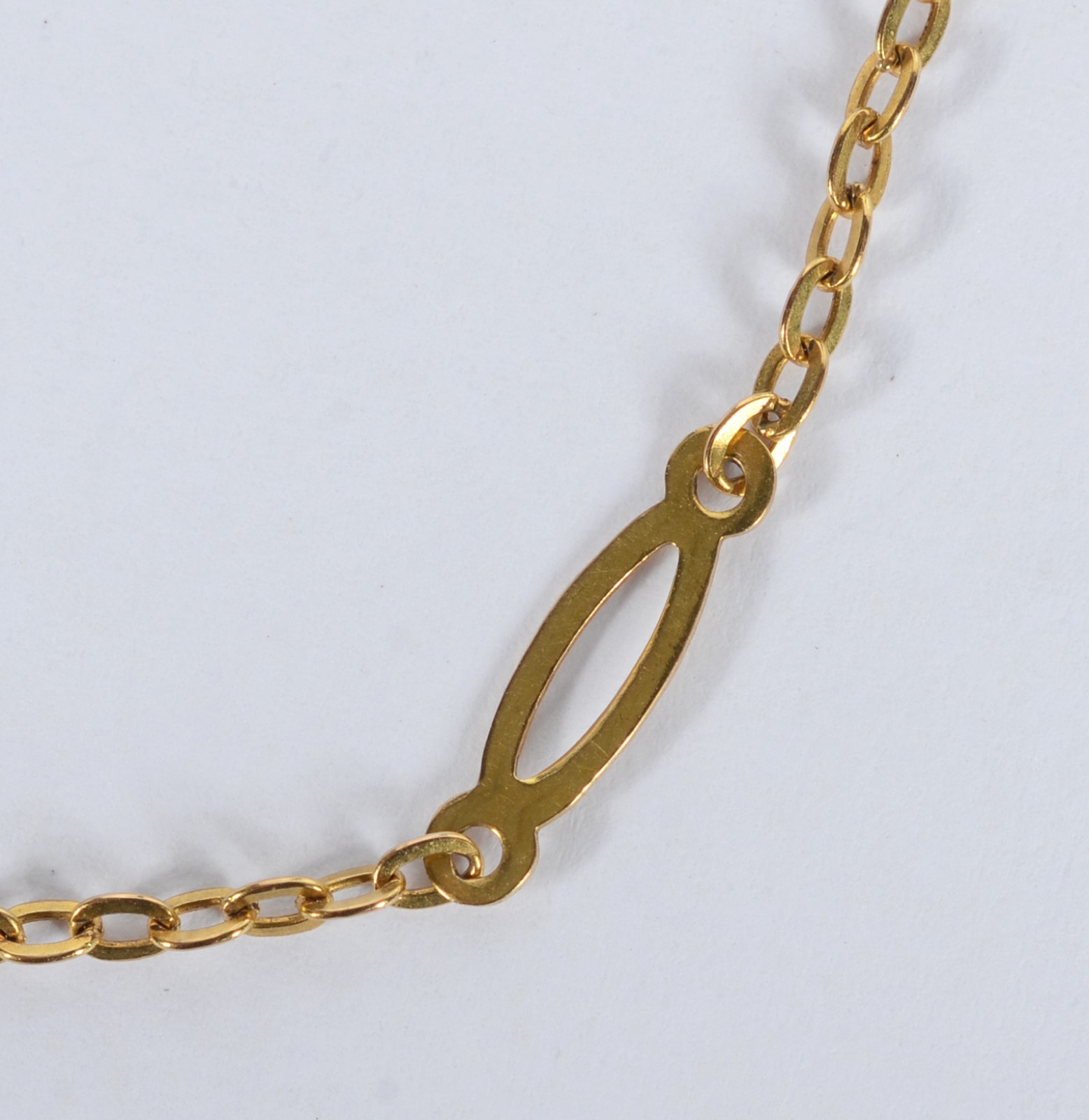 Gargantilha de ouro 18 k. (Por motivos de segurança a peça não se... - foto 2 de 5