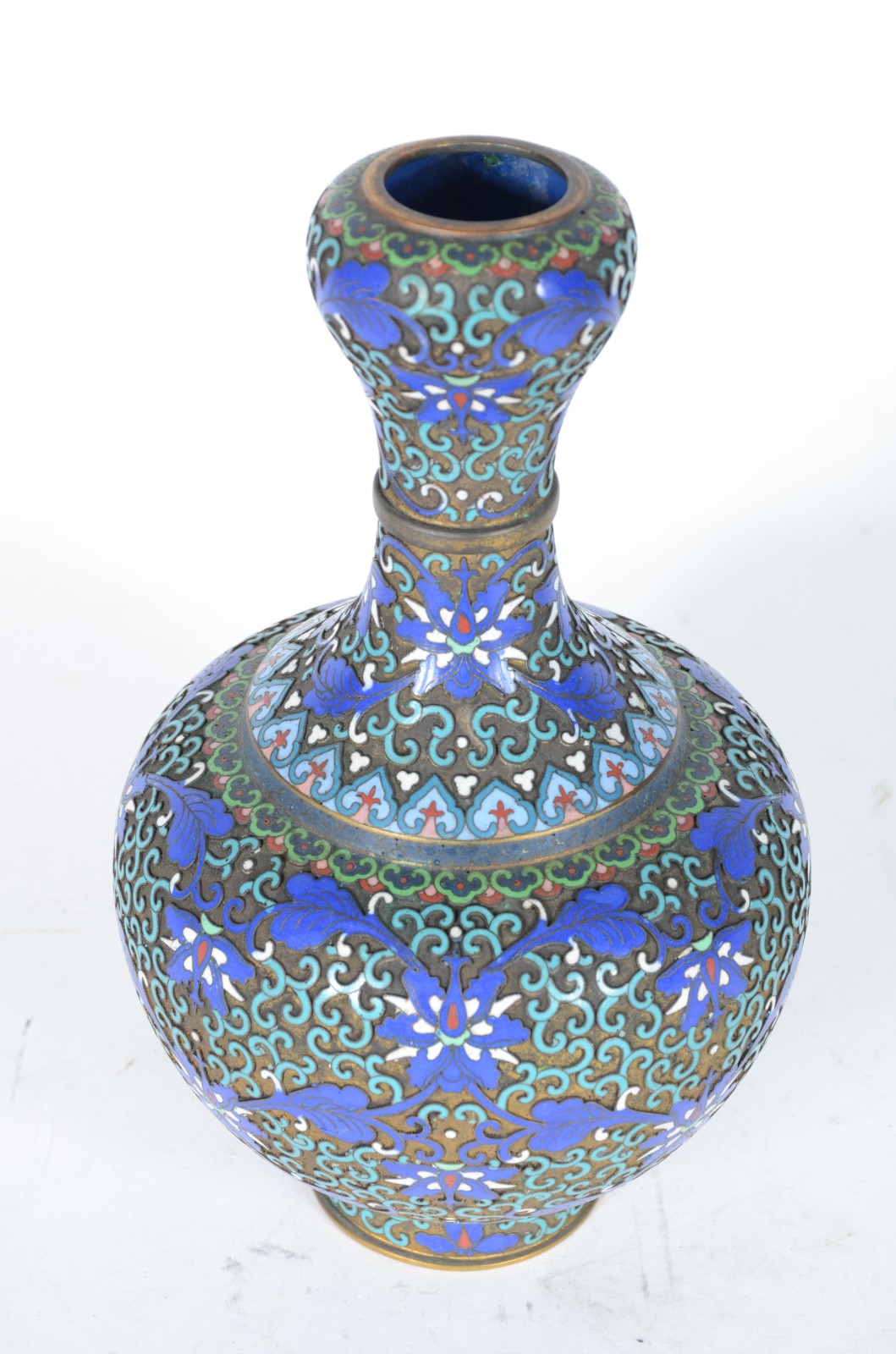 Vaso de cloisoné com fundo azul. - foto 2 de 4