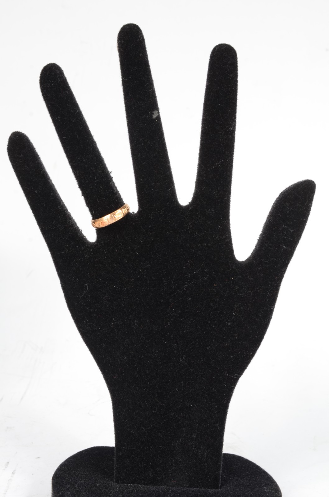 Aliança de ouro 18 k. Aro 18. (Por motivos de segurança a peça não se... - foto 4 de 5