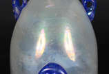 Pequeno  vaso/ cântaro  irisdicente com detalhe... - Pequeno  vaso/ cântaro  irisdicente com detalhes azuis .Réplica de  peça do século 1º ao 5º