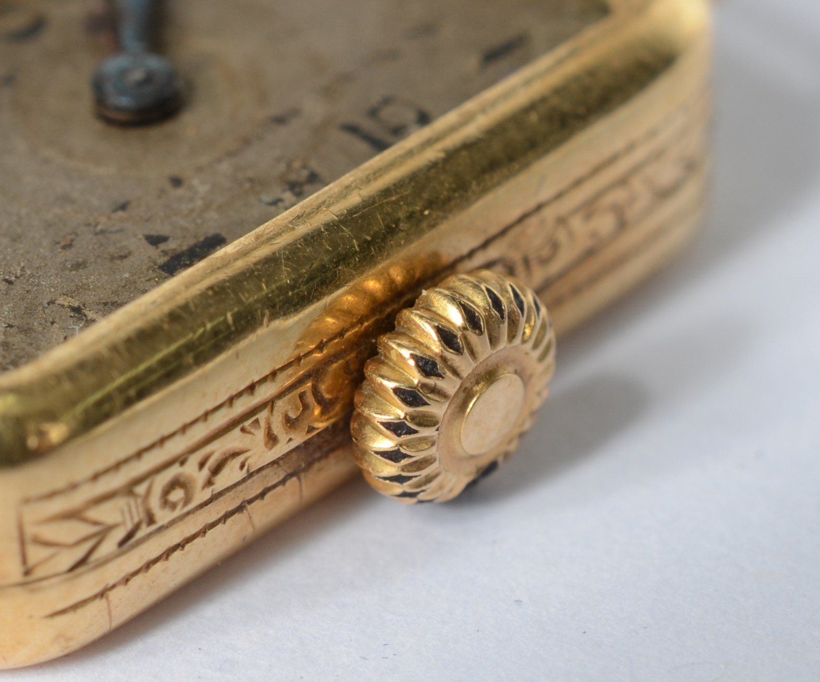 Relógio com caixa de ouro 18 k. (Por motivos de segurança a peça não... - foto 3 de 3
