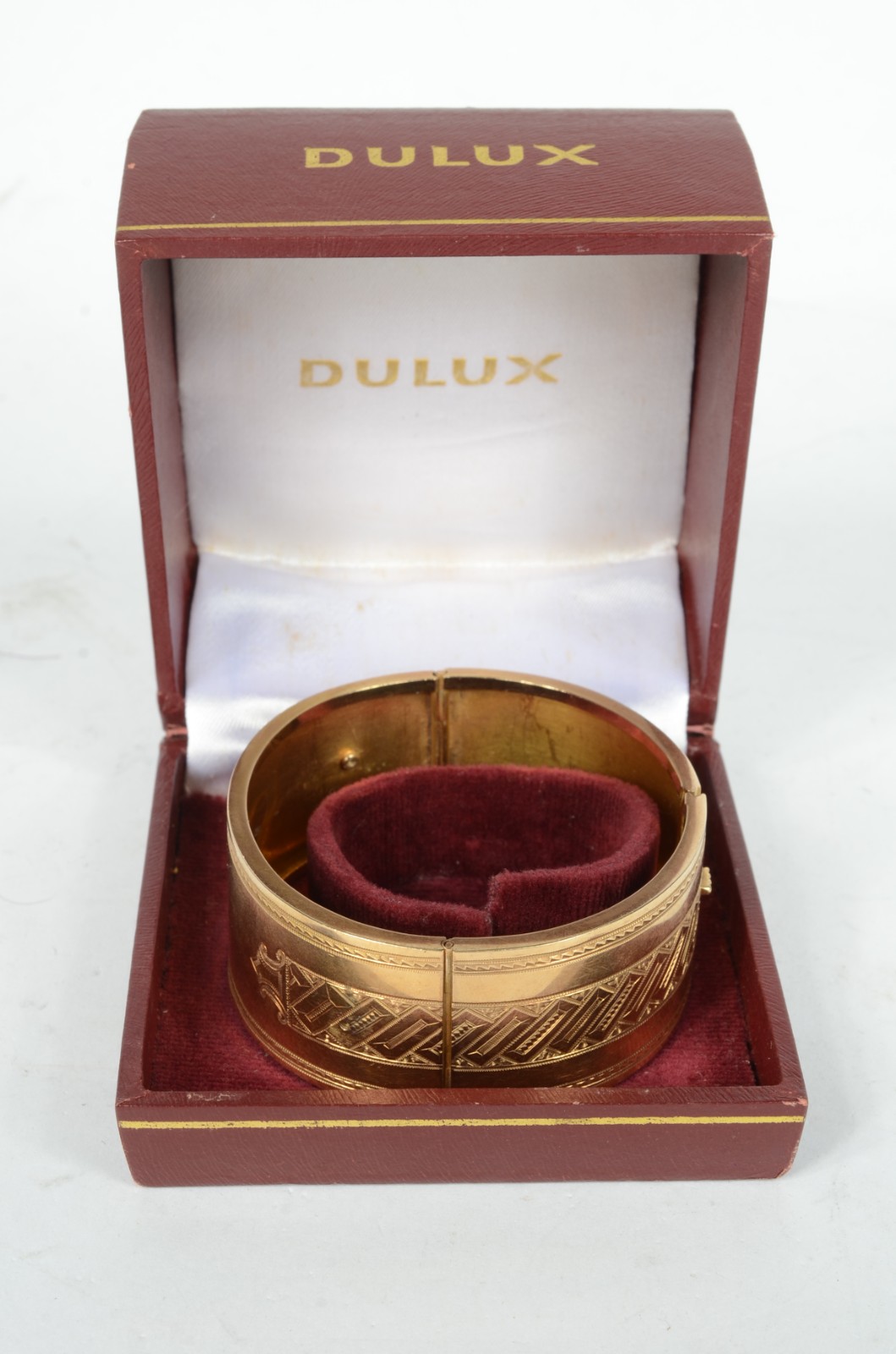 Pulseira "escrava" de ouro baixo. (Por motivos de segurança a peça... - foto 2 de 6