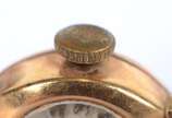 Relógio de pulso suíço feminino de ouro 18 k., ... - Relógio de pulso suíço feminino de ouro 18 k., marca Britix - Acre 17 rubis com abelhas nas laterais com um brilhante cada. (Por motivos de segu...