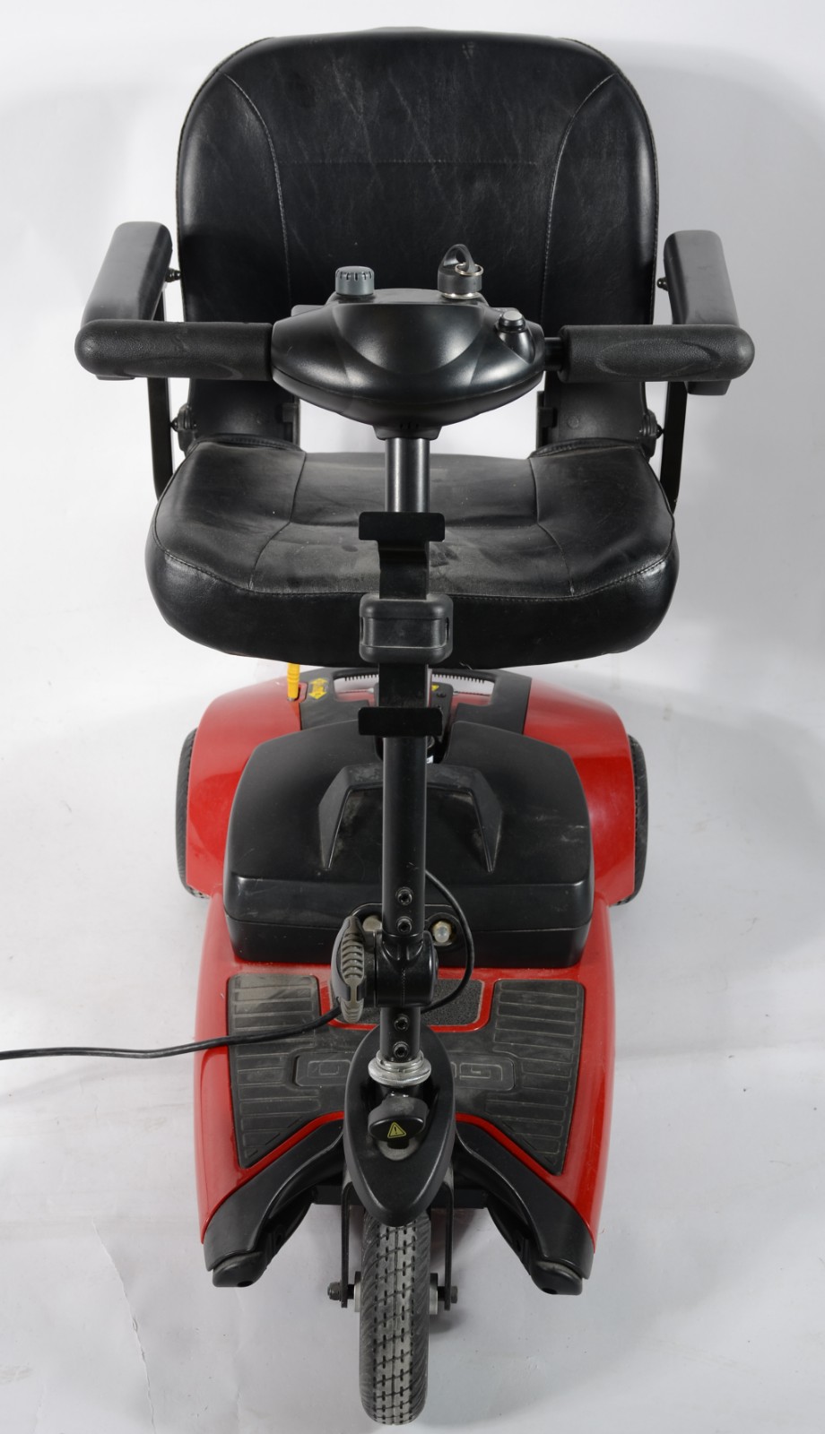 Carrinho com cadeira motorizado, marca Go Go Ultrax, na cor vermelha... - foto 4 de 11