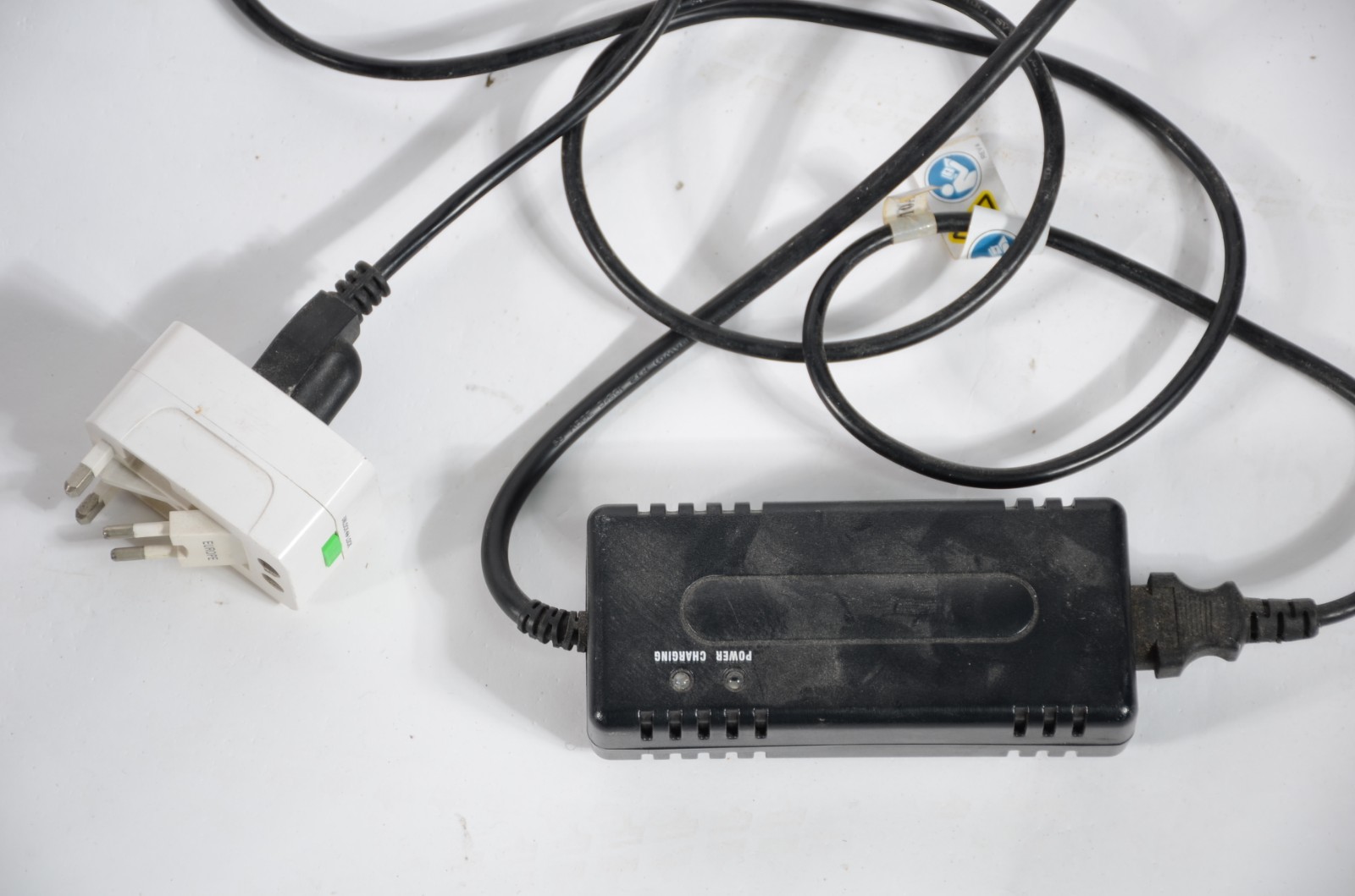 Carrinho com cadeira motorizado, marca Go Go Ultrax, na cor vermelha... - foto 11 de 11