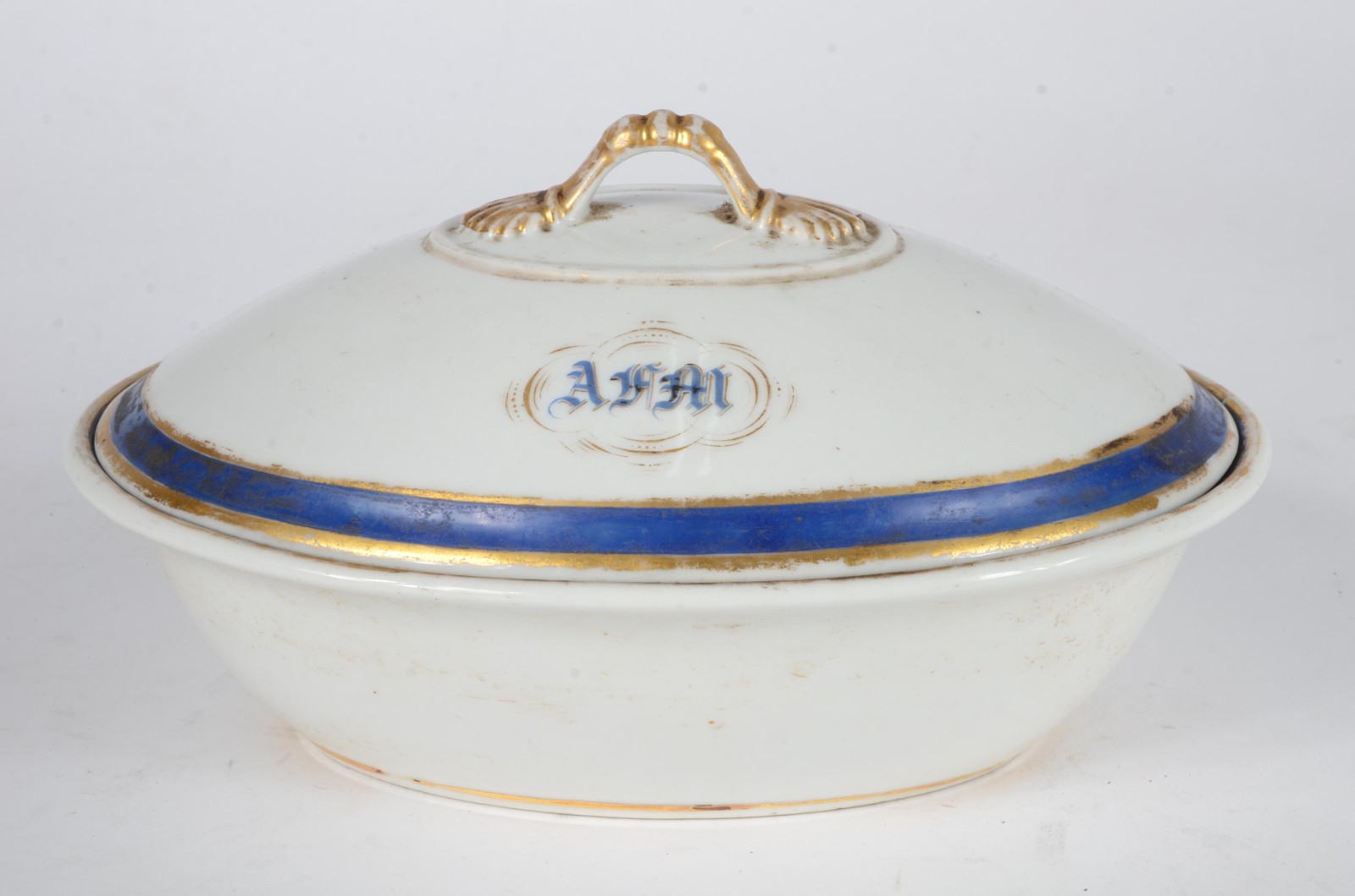 Antônio Ferrão Moniz de Aragão - Sopeira menor de porcelana branca... - foto 2 de 5