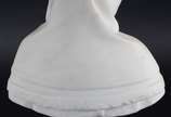 E.SINI,  - Busto de mármore representando figura feminina. Assinada. Restauro na base.