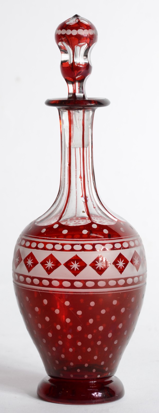 Licoreira de cristal doublé rubi lavrado, bocal facetado. - foto 1 de 5
