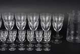 Serviço de cristal frances Saint Louis lavrado ... - Serviço de cristal frances Saint Louis lavrado com guirlandas, composto de: 6 taças para vinho tinto, 6 para vinho branco, 6 para licor, 6 para ...