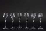 Conjunto de taças, composto de: 5 taças para ch... - Conjunto de taças, composto de: 5 taças para champagne e 6 taças para licor. Total: 11 peças.