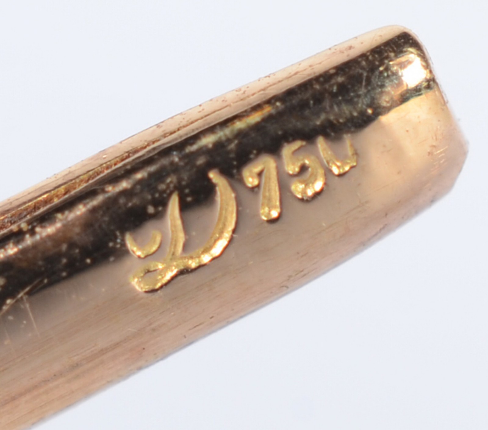Pulseira de ouro 18 k., contraste 750 mls com dois brilhantes. (Por... - foto 5 de 5