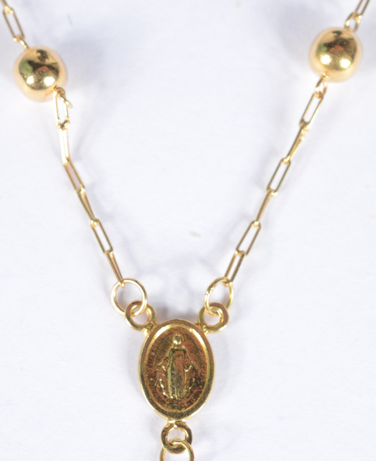 Gargantilha na forma de terço de ouro 18 k., contraste 750 mls. (Por... - foto 3 de 7