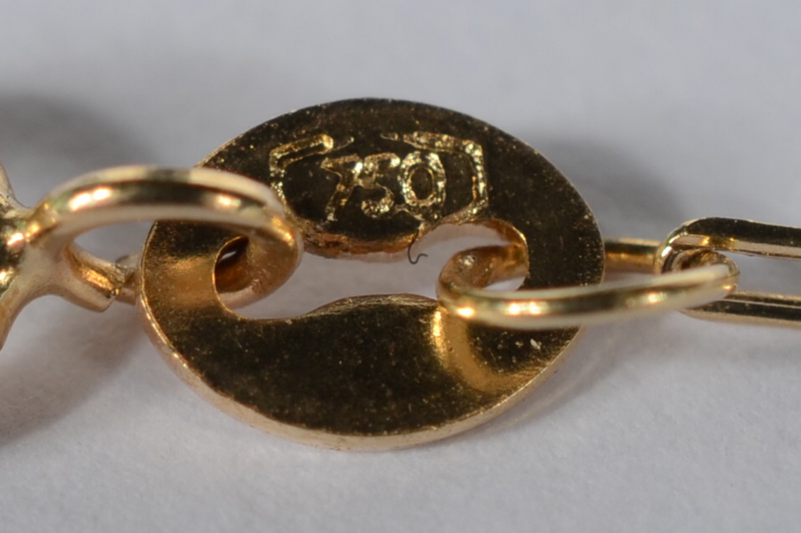 Pulseira para criança de ouro 18 k. (Por motivos de segurança a peça... - foto 3 de 3