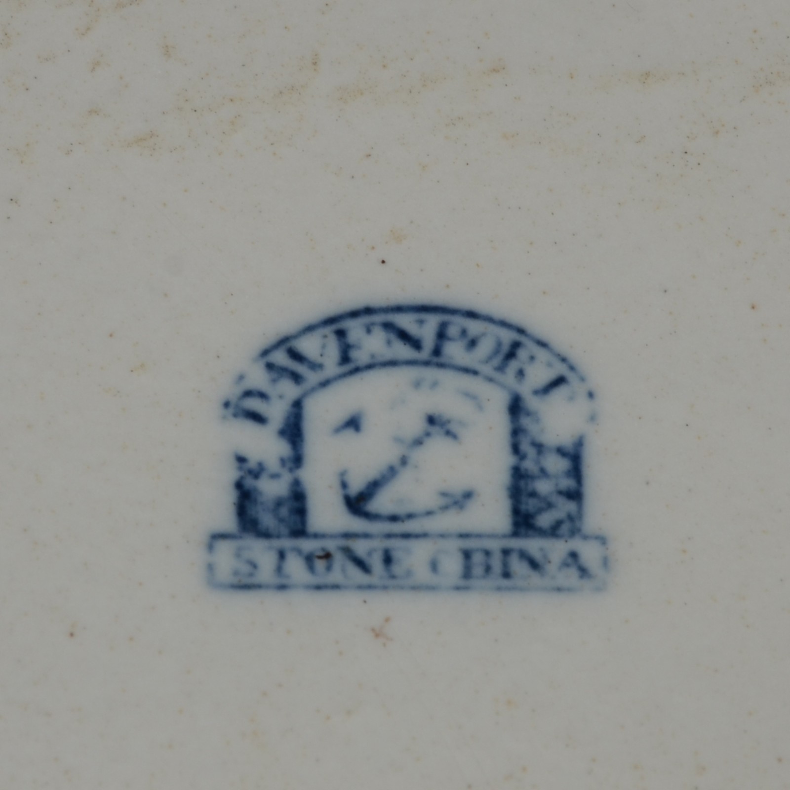Sopeira de porcelana inglesa (rachada e tampa com rachadura e furo)... - foto 7 de 10