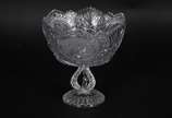 Fruteira de cristal tcheco lapidado, borda reco... - Fruteira de cristal tcheco lapidado, borda recortada.