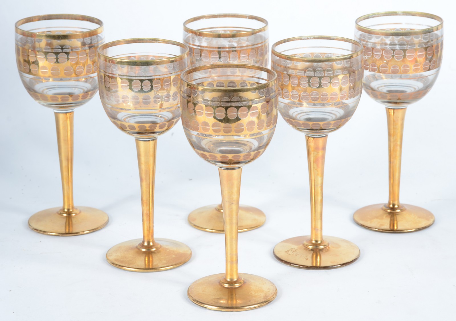Conjunto com seis taças para vinho de cristal com pés e gregas... - foto 3 de 3