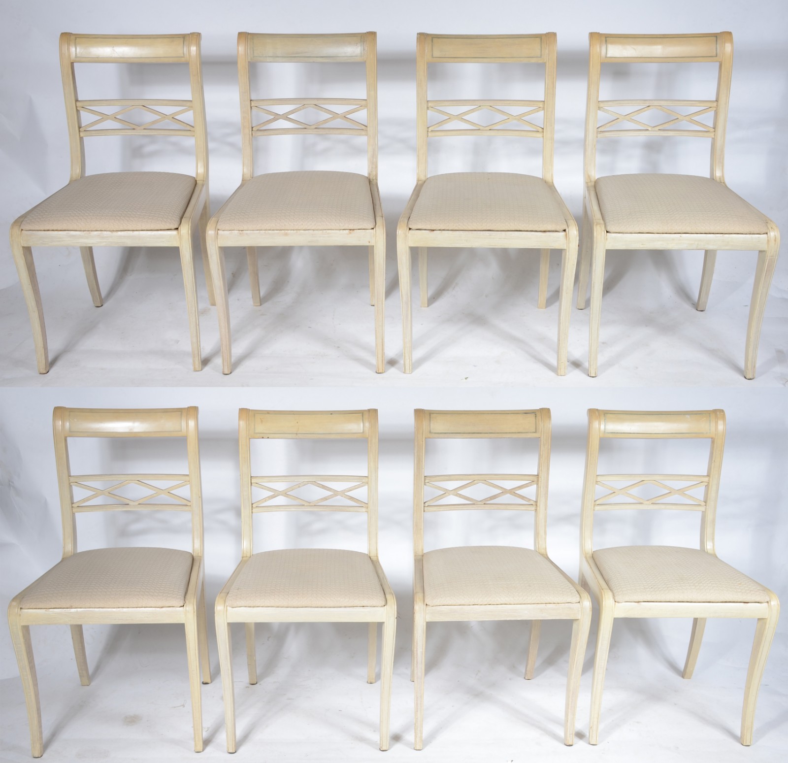 Conjunto com 8 cadeiras para sala de jantar de madeira patinada... - foto 1 de 7