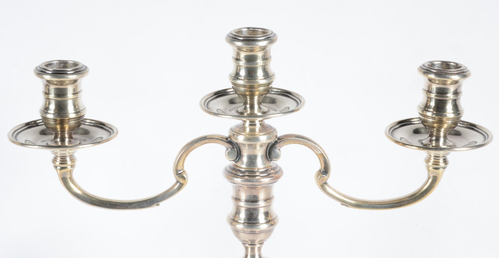 Par de candelabros para 3 velas cada, reversíveis em castiçais para... - foto 3 de 11