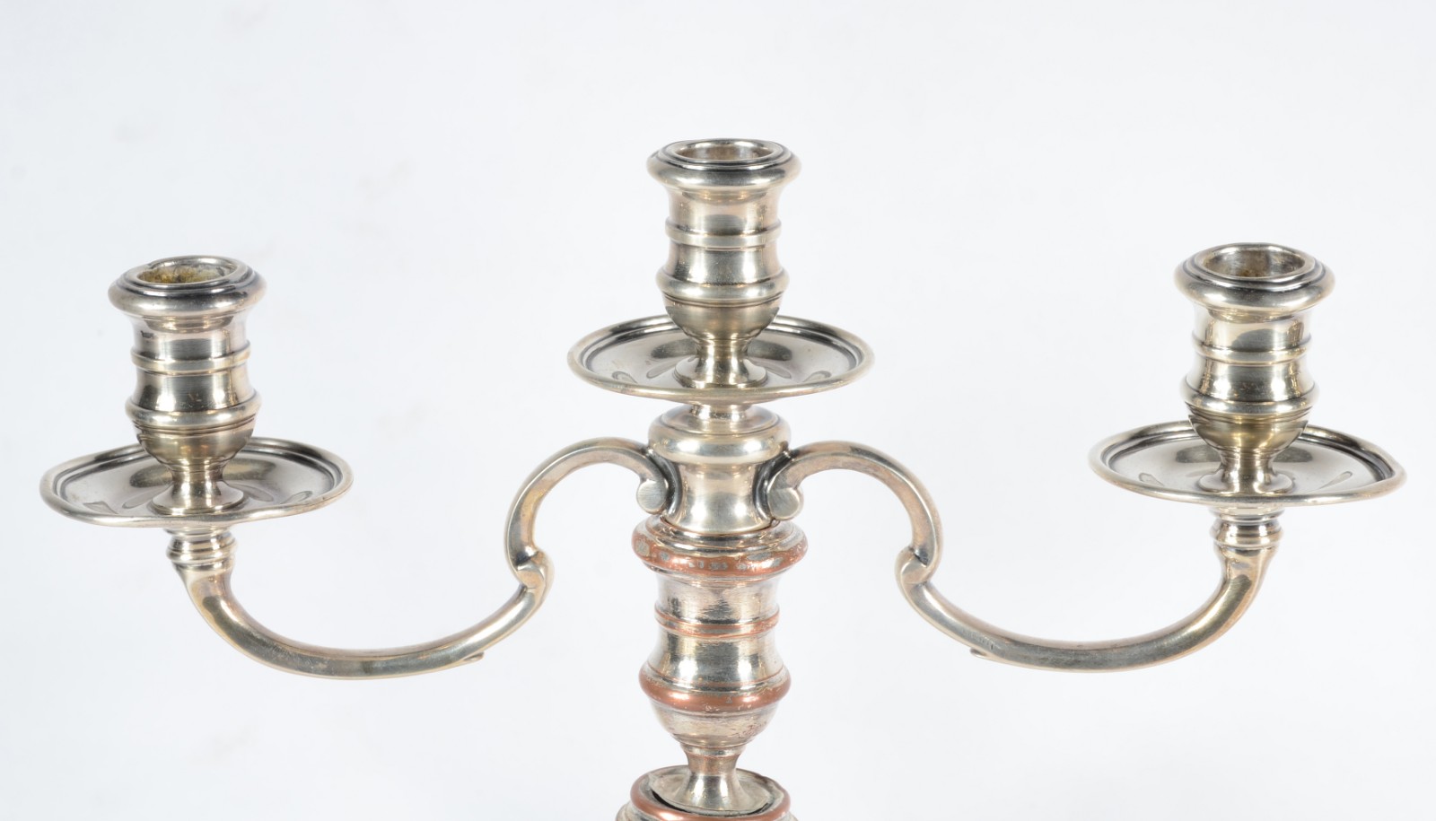 Par de candelabros para 3 velas cada, reversíveis em castiçais para... - foto 4 de 11