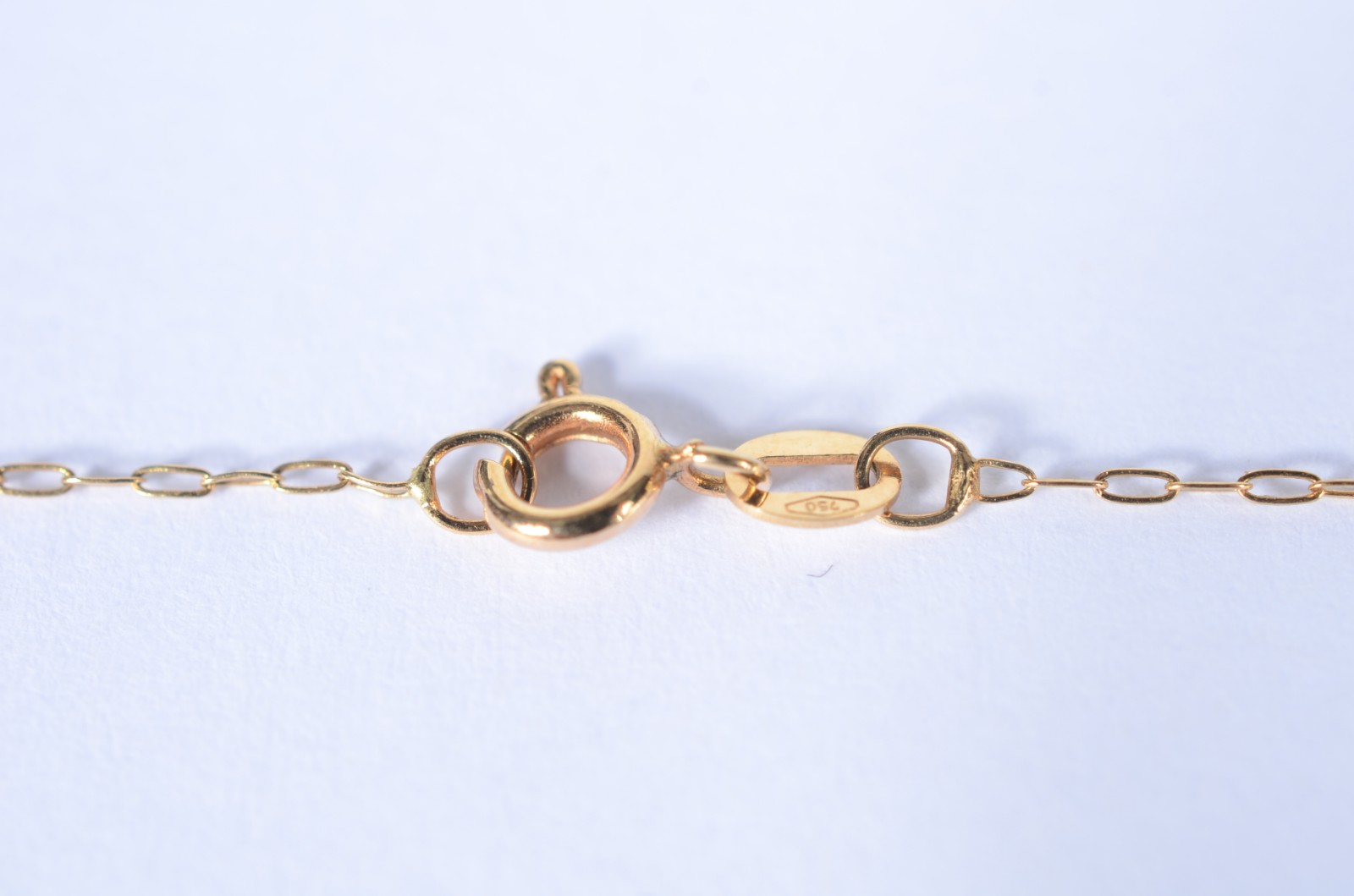 Colar com pendente na forma de borboleta de ouro 18 k., contraste 750... - foto 4 de 8