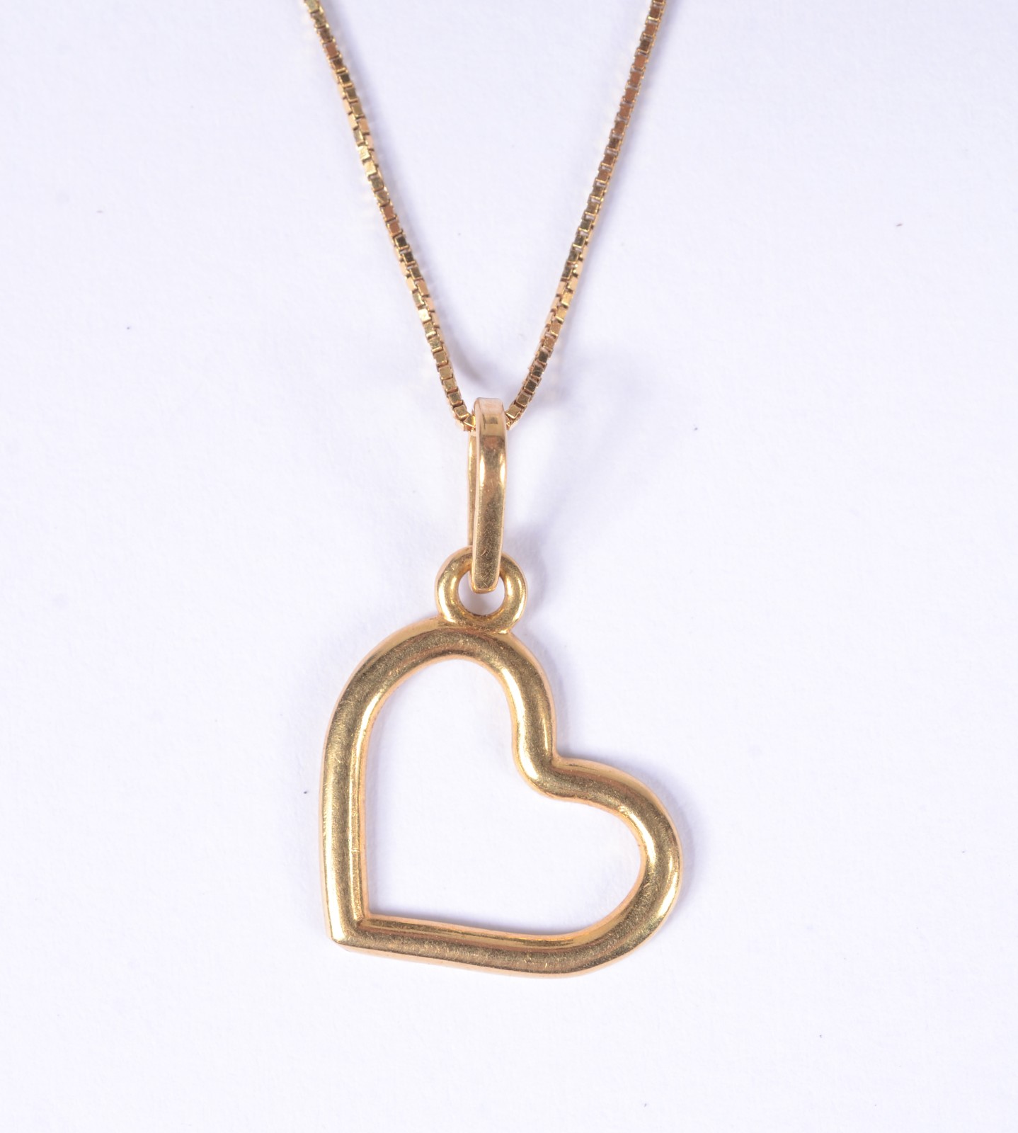 Colar estilo veneziano de ouro 18 k., contraste 750 mls. (Por motivos... - foto 3 de 6