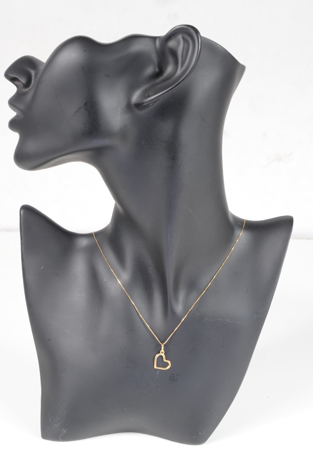 Colar estilo veneziano de ouro 18 k., contraste 750 mls. (Por motivos... - foto 6 de 6