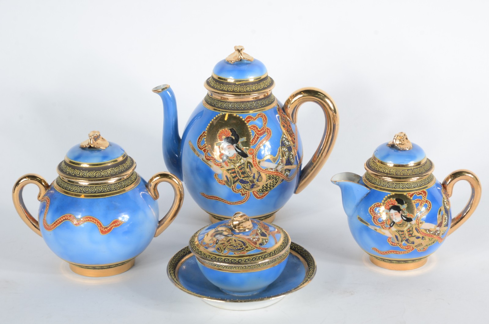 Aparelho de chá de porcelana oriental, detalhes em azul celeste com... - foto 4 de 10