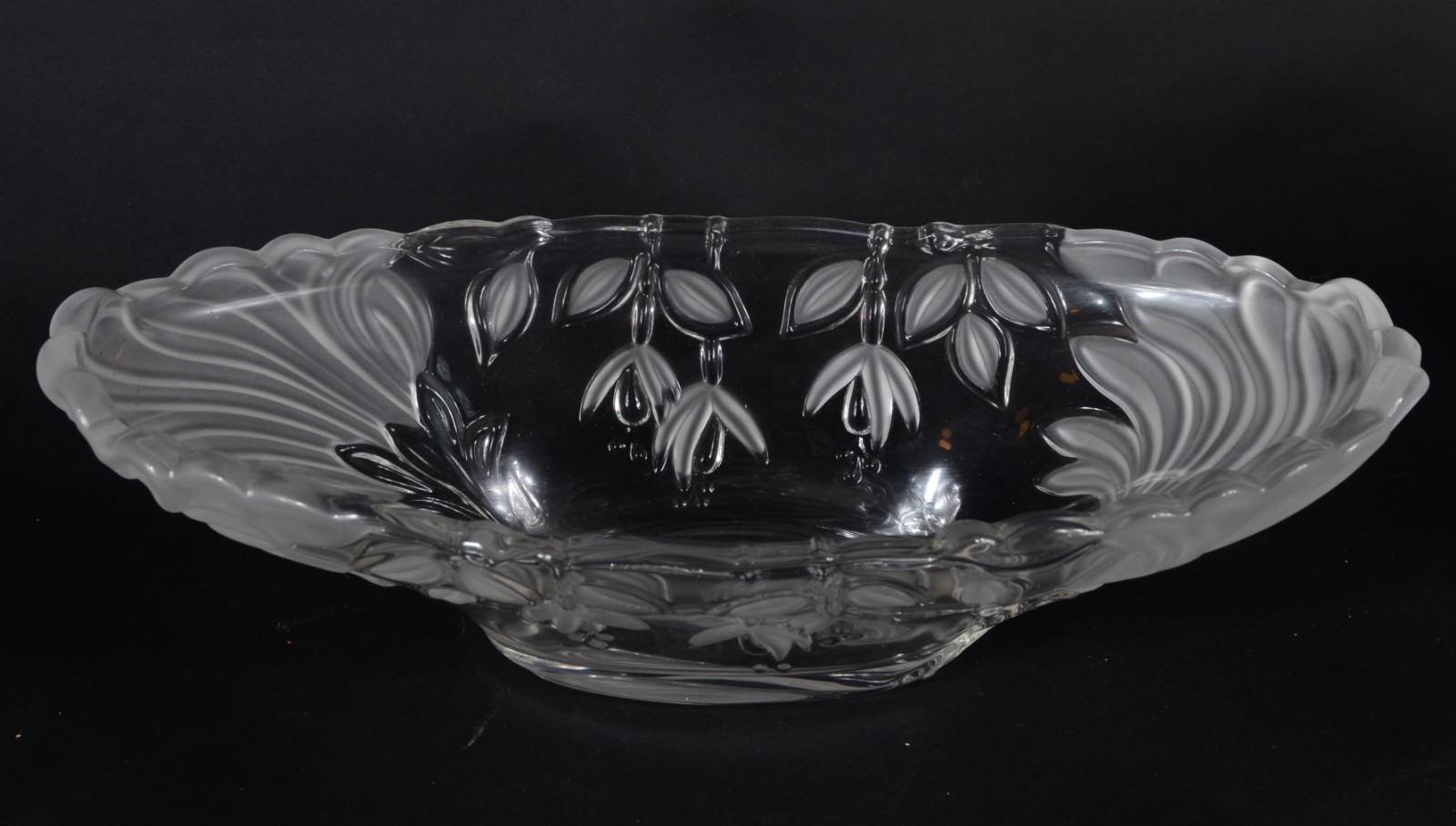 Conjunto com 5 bowls diversos de vidro. - foto 3 de 6