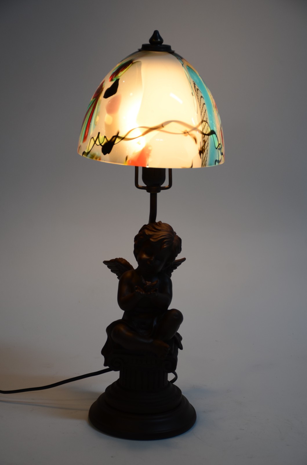 Luminária de petit bronze, base com figura de anjo com pequena pomba... - foto 7 de 7
