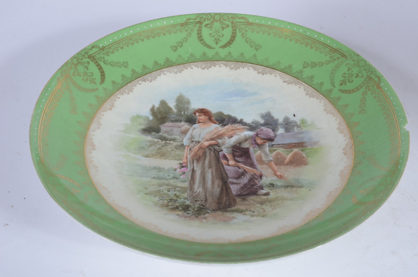 Duas peças de porcelana europeia, sendo: fruteira que pertenceu ao... - foto 6 de 10