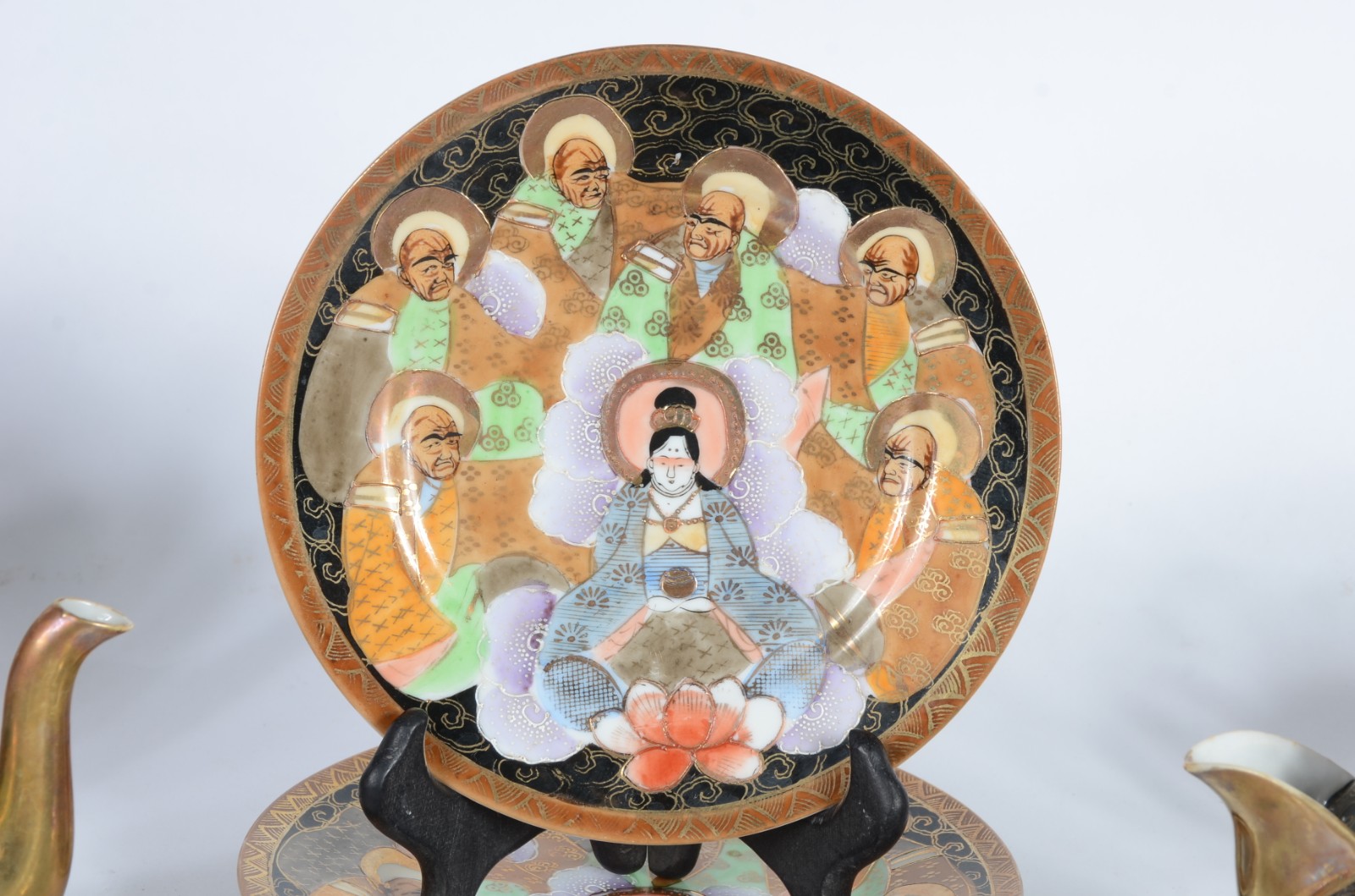 Aparelho de chá e café de porcelana oriental, decorada com figuras... - foto 6 de 7