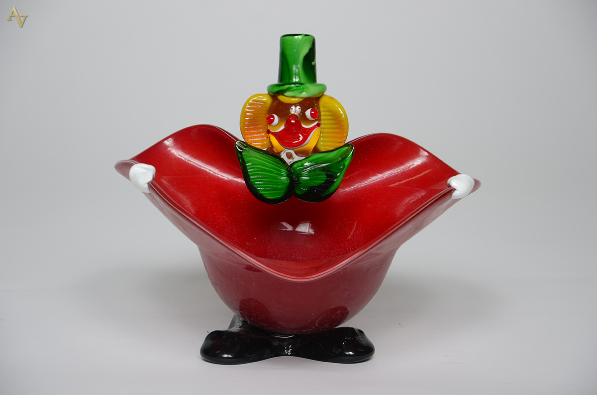 Baleiro de murano feitio palhaço na cor vermelha. Altura 20 cm. - foto 1 de 2