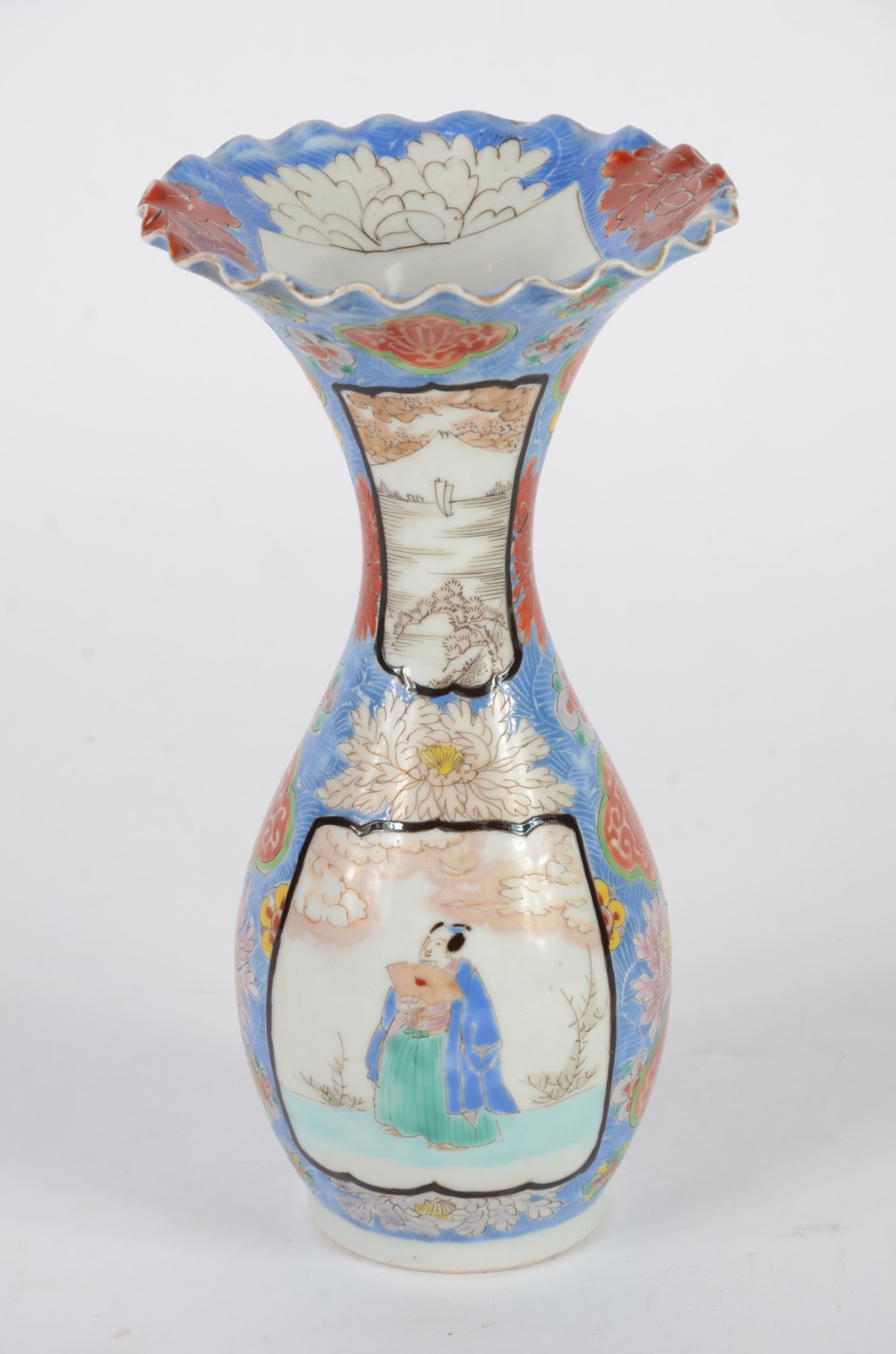 Vaso de porcelana japonesa, gargalo em forma de corola e borda... - foto 2 de 6