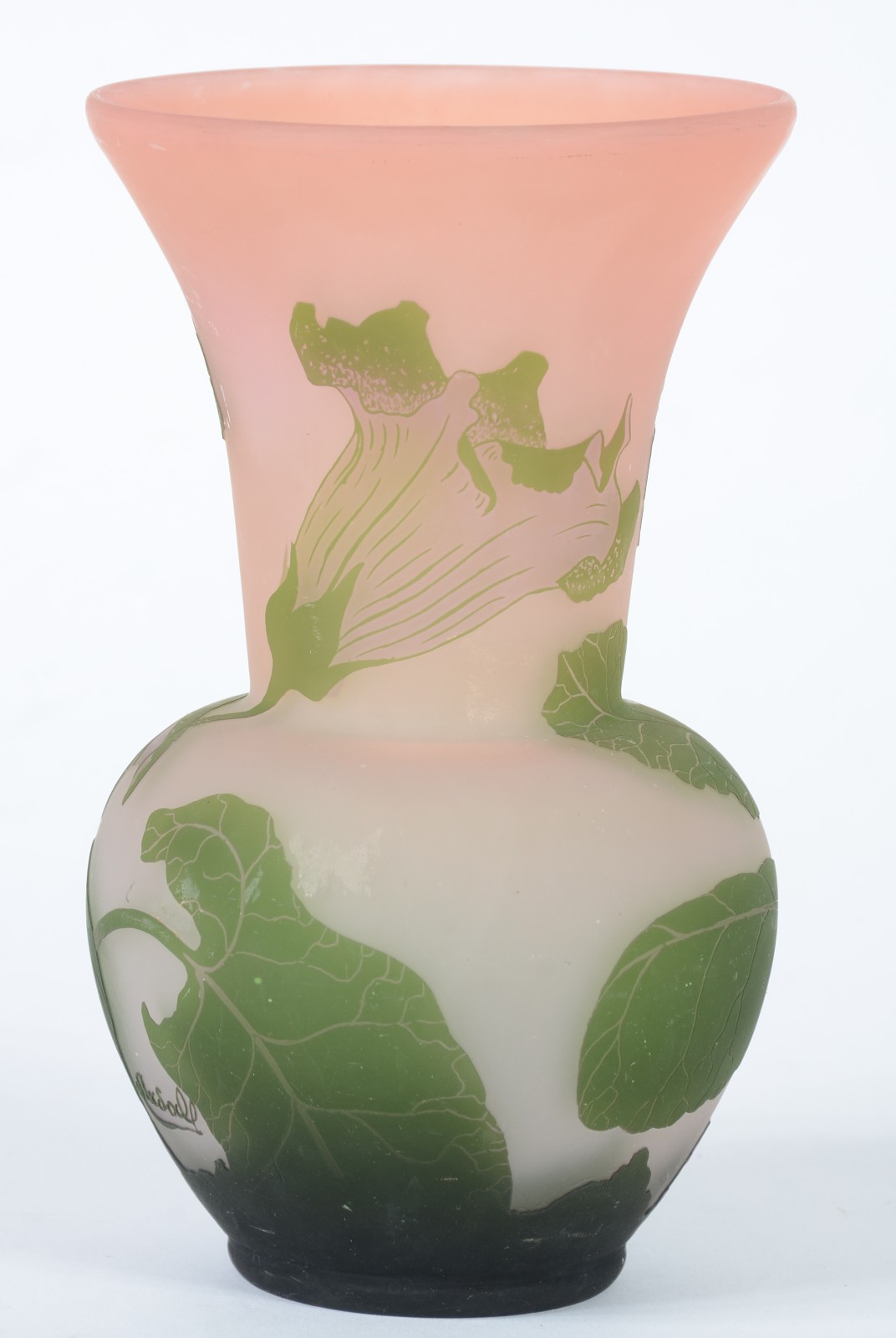 Vaso de pasta de vidro francesa decorado com flores e folhagens em... - foto 2 de 5