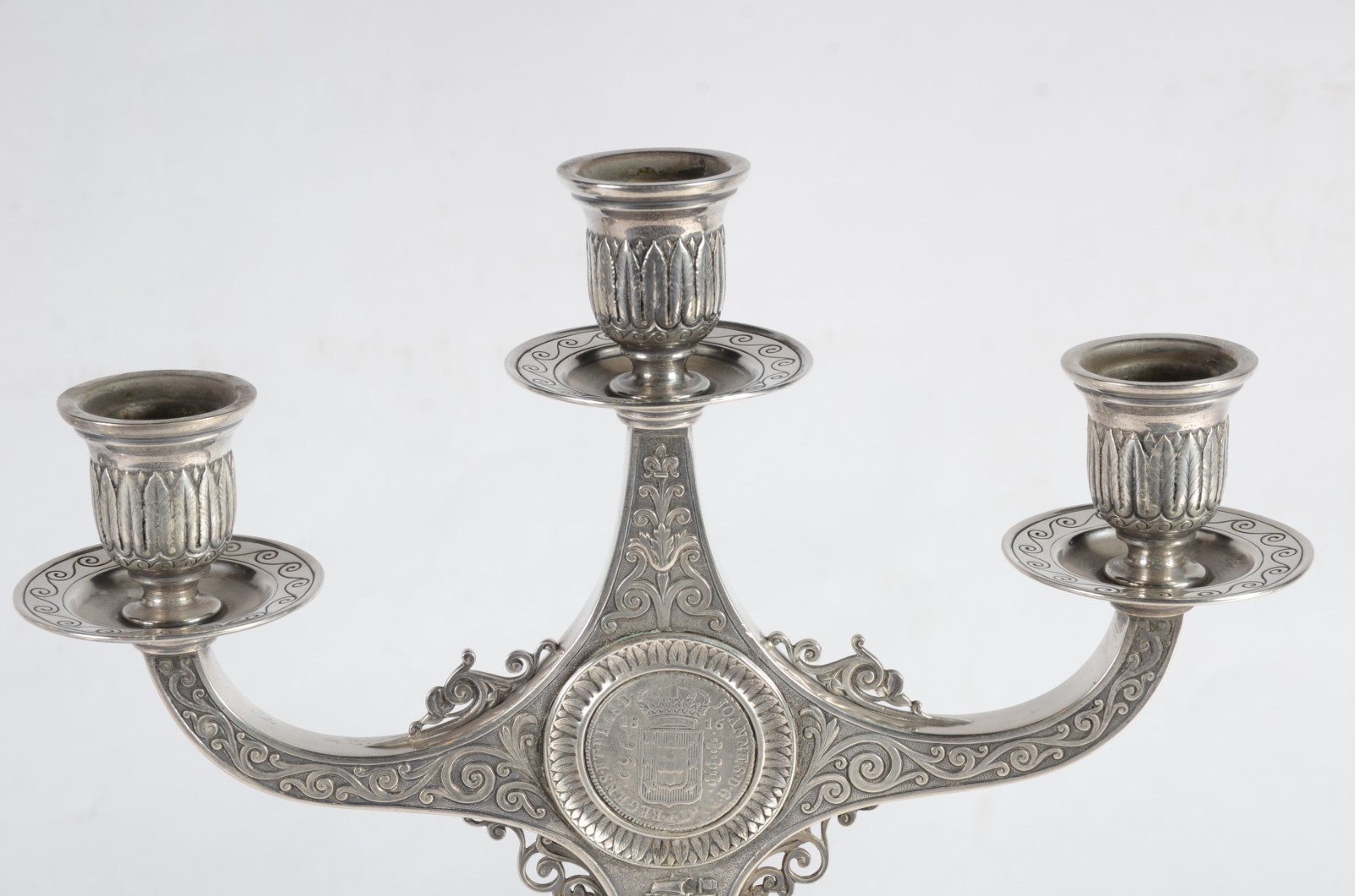 Par de candelabros de prata portuguesa, contraste Javalí, para 3... - foto 2 de 10