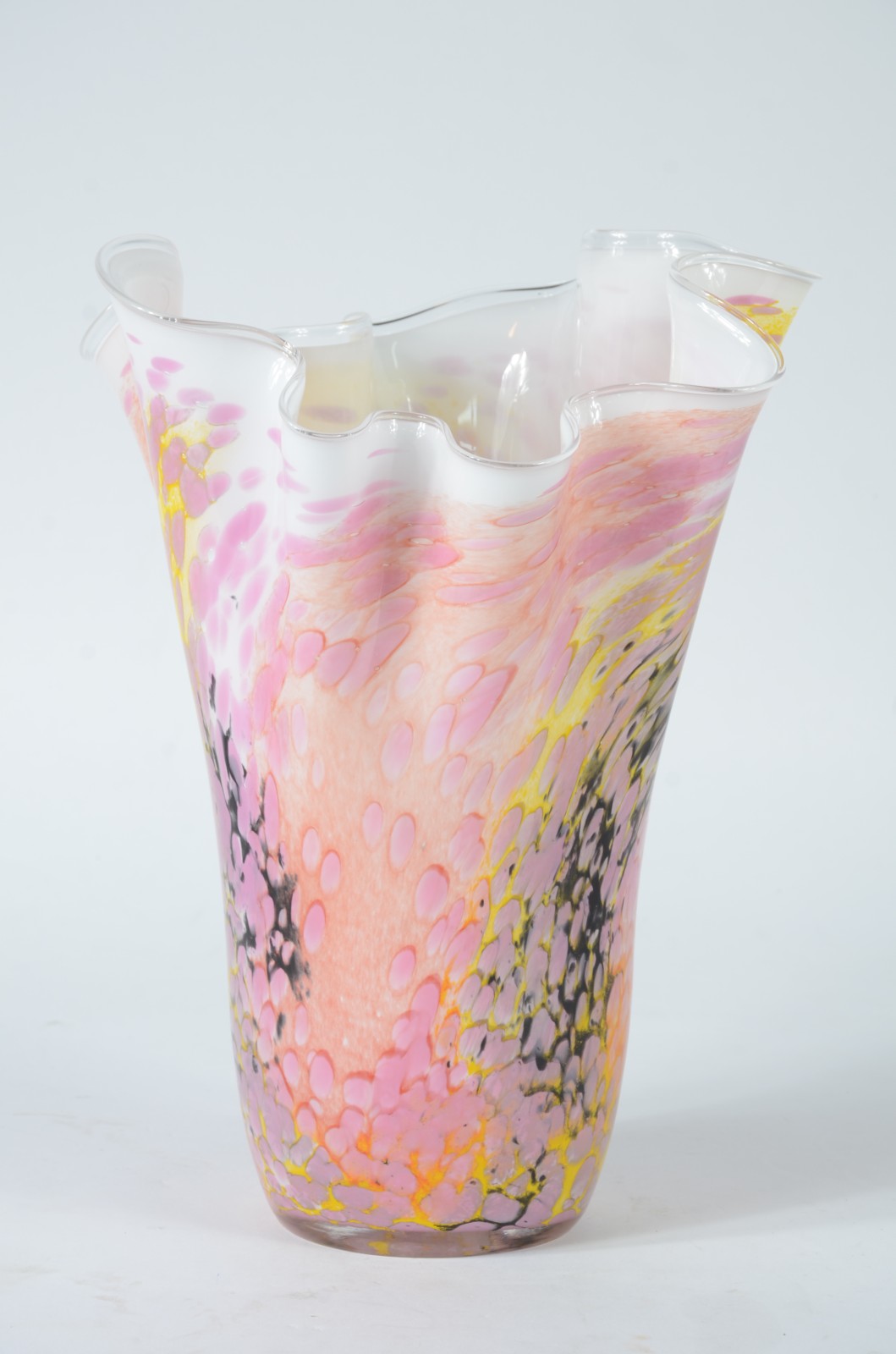 Vaso de vidro decorativo em mesclas coloridas. - foto 3 de 6