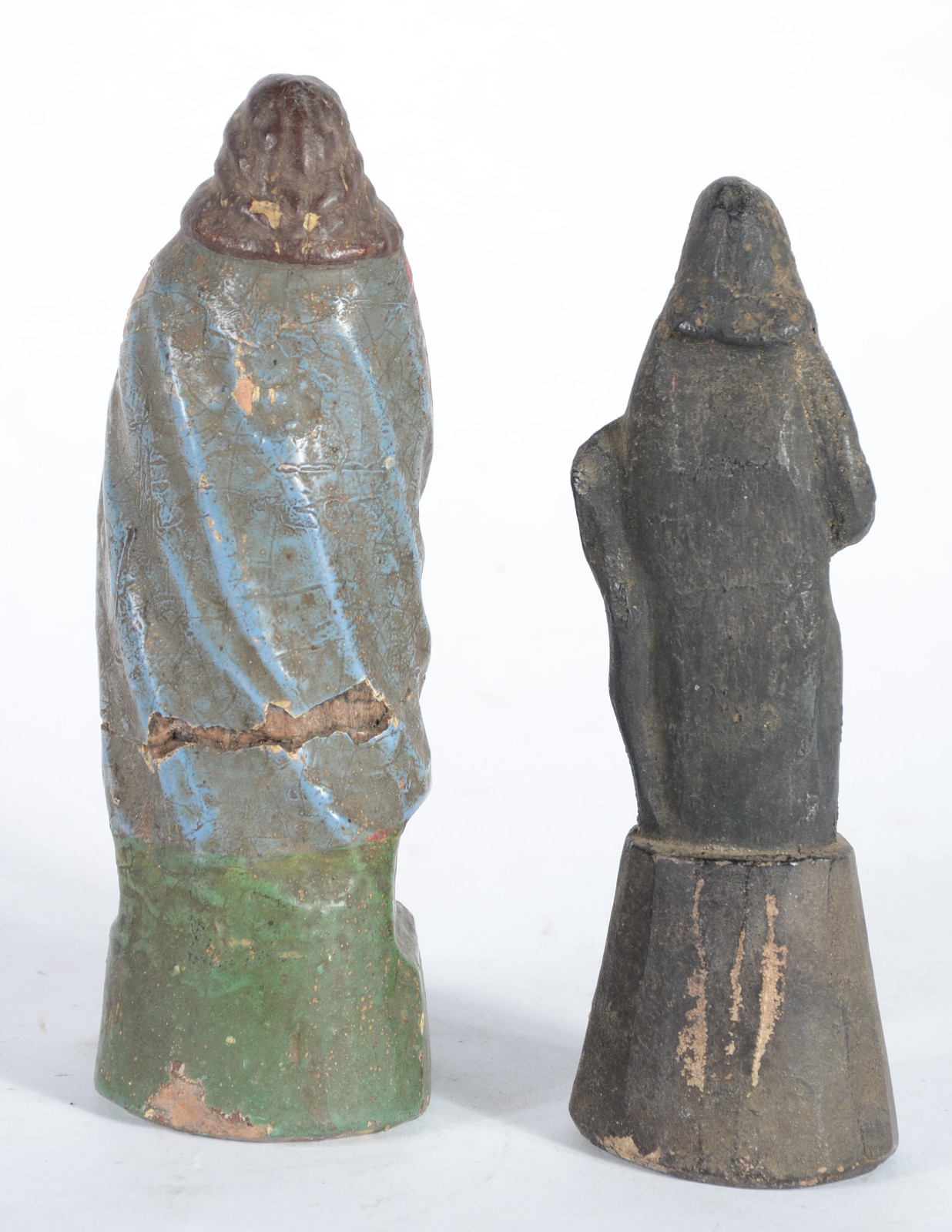 Duas antigas imagens sacras em terracota policromada. Desgastes. - foto 4 de 5